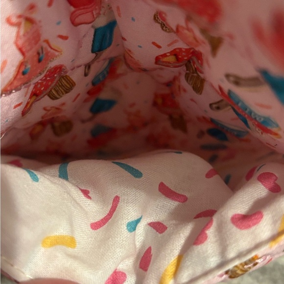 The Flour Box Cookie Theme Book Sleeve - Picture 2 of 7